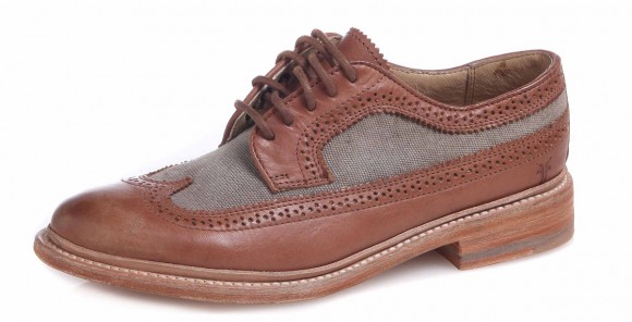 Raffinate calzature casual proposte da Frye nella Collezione Primavera-Estate 2012 - Le Shopping News Il Magazine per gli Appassionati di Moda e Tendenze