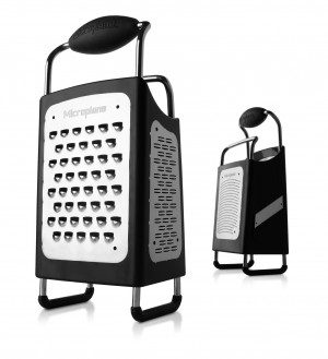 Microplane Box Grater: la grattugia che ne vale quattro! - Le Shopping News Il Magazine per gli Appassionati di Moda e Tendenze