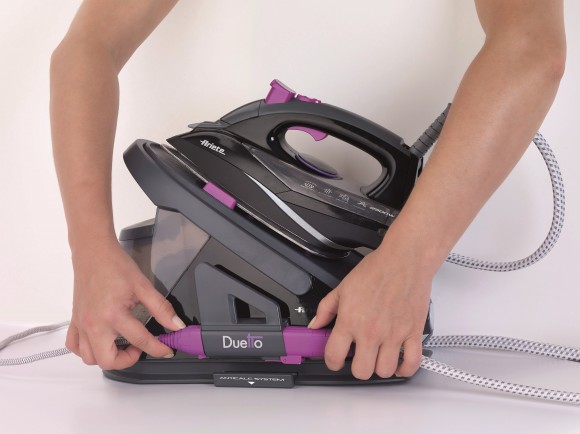 DUETTO Ariete: il ferro da stiro ...raddoppia! - Le Shopping News Il Magazine per gli Appassionati di Moda e Tendenze