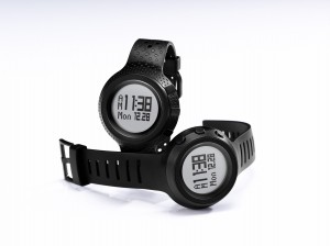 Idea regalo per Natale 2013: Ssmart Swatch di Oregon Scientific per chi vuole rimanere sempre connesso - Le Shopping News Il Magazine per gli Appassionati di Moda e Tendenze