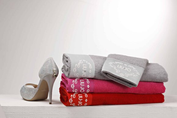 Una casa glam? la risposta è  Liu Jo Casa, biancheria dai dettagli preziosi - Le Shopping News Il Magazine per gli Appassionati di Moda e Tendenze