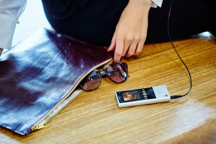 Sony presenta il nuovo Walkman® NW-ZX100HN, per un audio veramente ad Alta Risoluzione - Le Shopping News Il Magazine per gli Appassionati di Moda e Tendenze