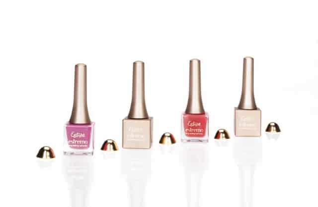 Estremo, il nuovissimo smalto long lasting di Estrosa! - Le Shopping News Il Magazine per gli Appassionati di Moda e Tendenze