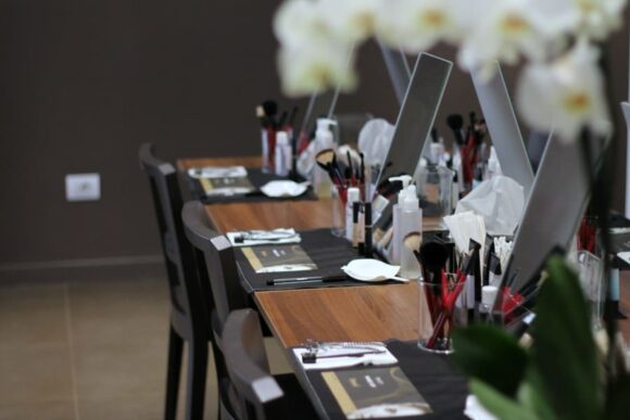 A scuola di make up con  Smashbox Cosmetics - Le Shopping News Il Magazine per gli Appassionati di Moda e Tendenze