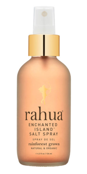 On line su The Beautyaholic's  Shop il nuovo SALT SPRAY capelli RAHUA, a base di sale marino rosa e frutta esotica - Le Shopping News Il Magazine per gli Appassionati di Moda e Tendenze