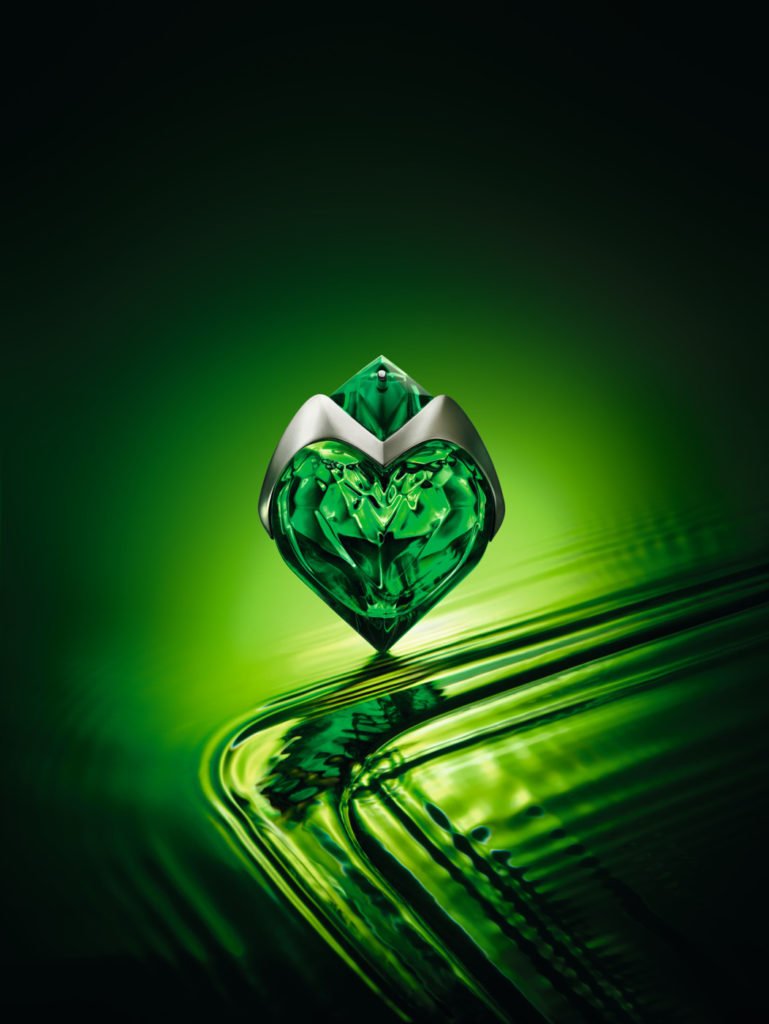 Aura_30ML_LR-769x1024 Aura Mugler, la fragranza che unisce tre cuori