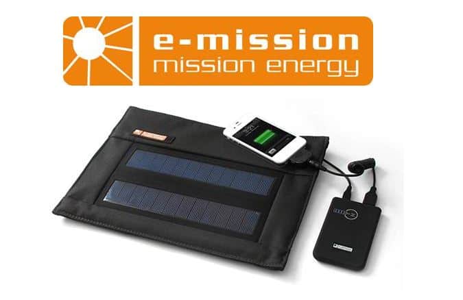 Pouch solare E-Mission: per non rimanere a corto di ...batteria!l