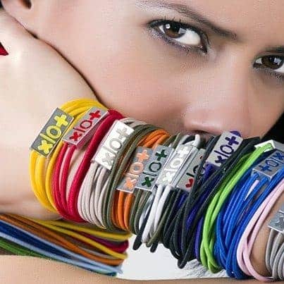 xlo+(perlopiù): l’ accessorio in tantissimi colori, perfetto da abbinare alle mises estive!