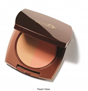 Con i prodotti AVON il make up estivo si realizza in poche mosse!