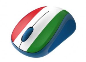 Collezione Logitech Football Edition: i colori delle maglie delle nazionali di calcio vestono Logitech Wireless Mouse M235