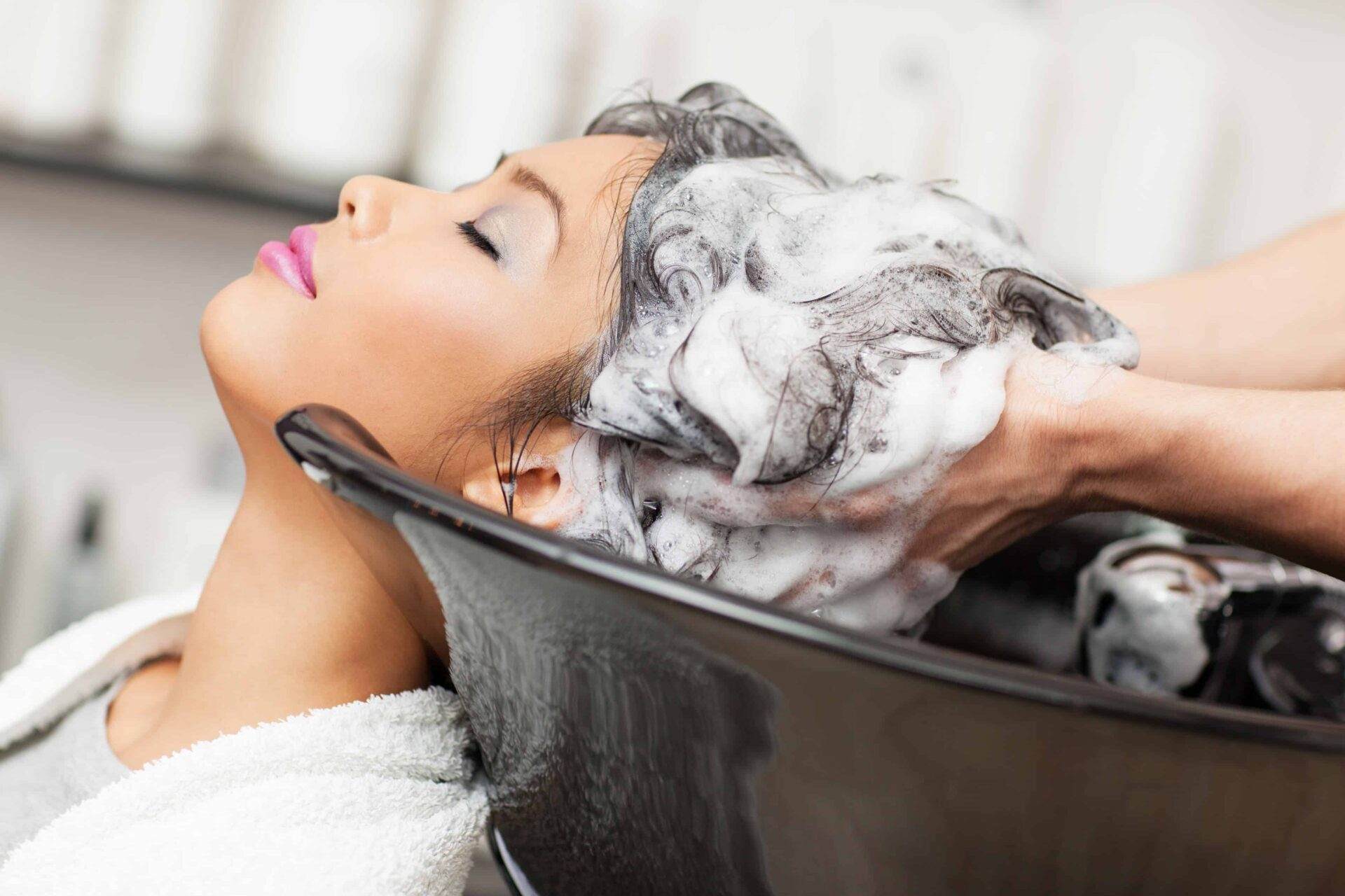 Con lo shampoo volumizzante Bioscalin...capelli da star!