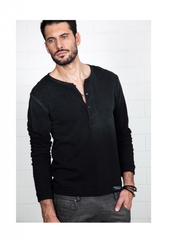 Never Enough, Collezione A/I  2015 per chi vuole uscire dal coro! - Le Shopping News Il Magazine per gli Appassionati di Moda e Tendenze