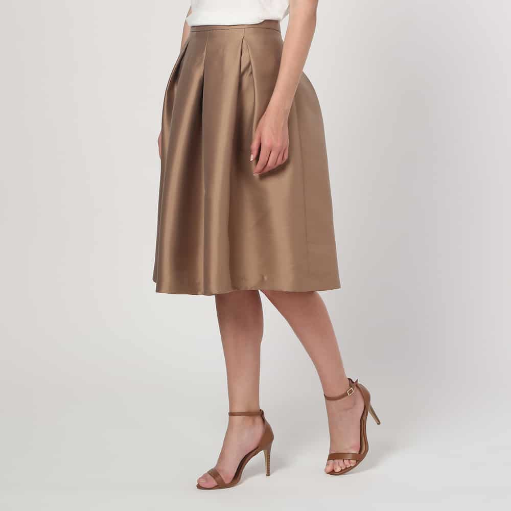 Vente-privee propone la gonna a ruota, un capo ever green adatto a tutte le occasioni - Le Shopping News Il Magazine per gli Appassionati di Moda e Tendenze