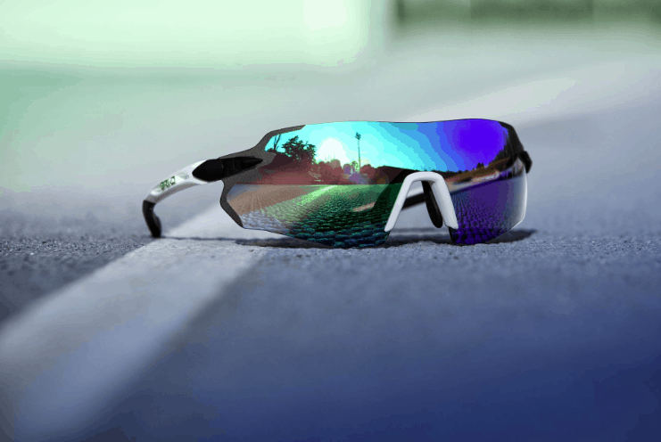 Performanti e perfetti per tutti gli sport gli occhiali firmati Salice, Briko, Invu e Oakley - Le Shopping News Il Magazine per gli Appassionati di Moda e Tendenze