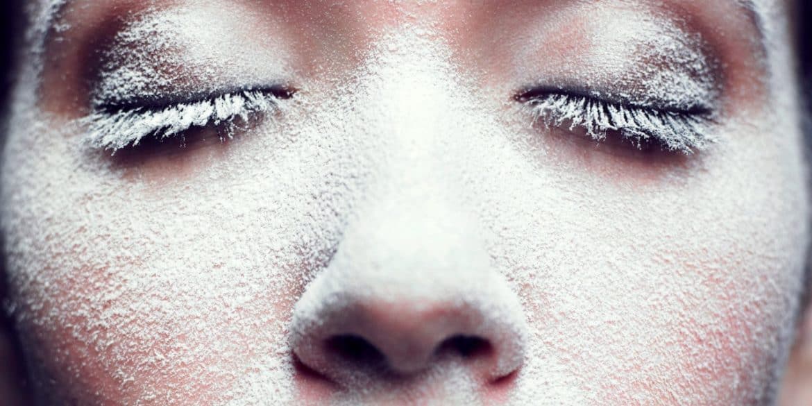 Clinians protegge la pelle dal freddo con prodotti a base di oli naturali