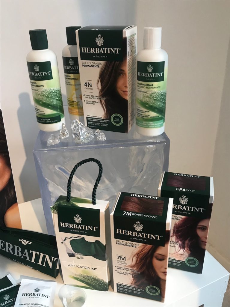Con  Color Mix di  Herbatint a casa tinta come dal parrucchiere - Le Shopping News Il Magazine per gli Appassionati di Moda e Tendenze