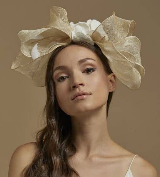 YuriAhn_Bridal5 Baseball caps, berets e fascinators firmati  Yuri Ahn per una bella stagione all'insegna del glamour!