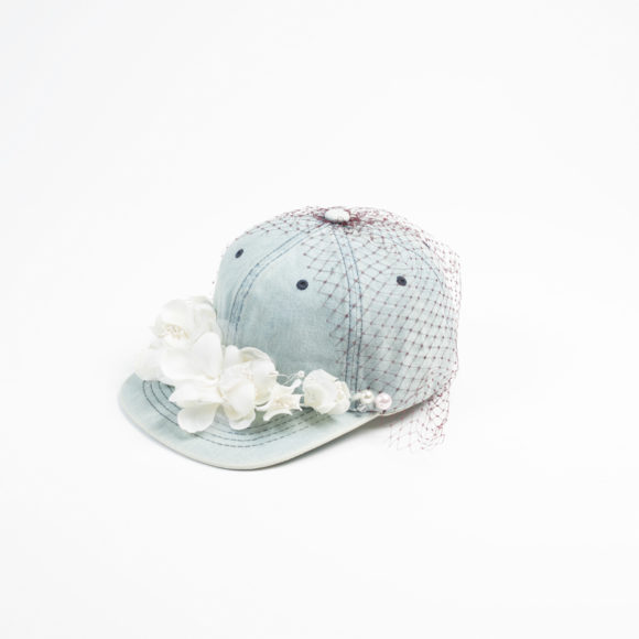 YuriAhn_SS2018_8-580x580 Baseball caps, berets e fascinators firmati  Yuri Ahn per una bella stagione all'insegna del glamour!