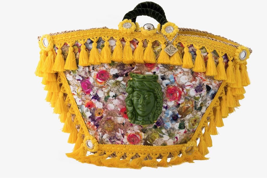 Festa della mamma: un regalo, un pensiero,  per dirle grazie - Le Shopping News Il Magazine per gli Appassionati di Moda e Tendenze