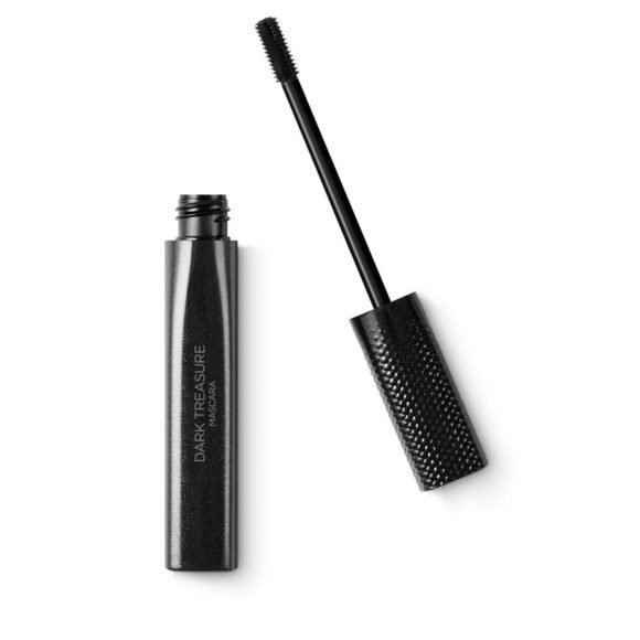 kiko-1-580x580 Kiko Dark Treasure: quando la forza del carbone incontra la lucentezza del diamante