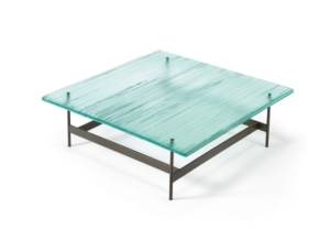 FIAM-ITALIA_WAVES-coffee-table_Palomba-e-Serafini_2-300x209 Idee regalo di design per Natale 2018