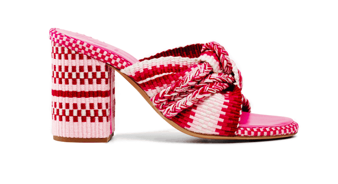 Festa della Mamma 2019: dal beauty agli accessori, le idee regalo più belle - Le Shopping News Il Magazine per gli Appassionati di Moda e Tendenze Festa della Mamma 2019: dal beauty agli accessori, le idee regalo più belle - Le Shopping News Il Magazine per gli Appassionati di Moda e Tendenze
