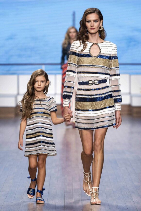 Elisabetta Franchi, in arrivo la collezione La Mia Bambina - Le Shopping News Il Magazine per gli Appassionati di Moda e Tendenze Elisabetta Franchi, in arrivo la collezione La Mia Bambina - Le Shopping News Il Magazine per gli Appassionati di Moda e Tendenze