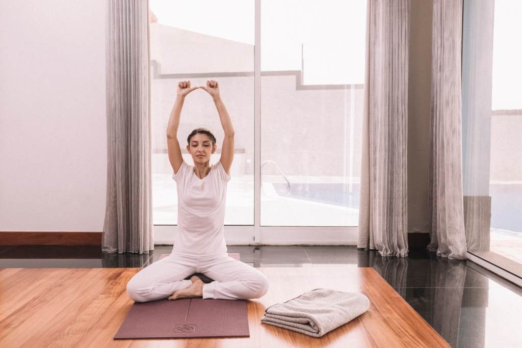 Domyos by Decathlon, la nuova collezione per lo yoga - Le Shopping News Il Magazine per gli Appassionati di Moda e Tendenze