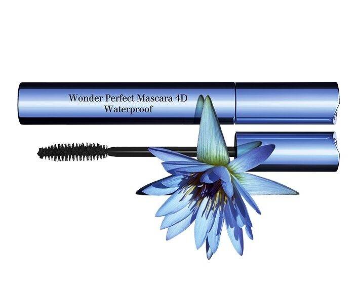 Clarins, il nuovo Wonder Perfect Mascara 4D in versione waterproof - Le Shopping News Il Magazine per gli Appassionati di Moda e Tendenze