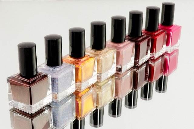 Colori unghie autunno - inverno 2020/2021: i trend di stagione