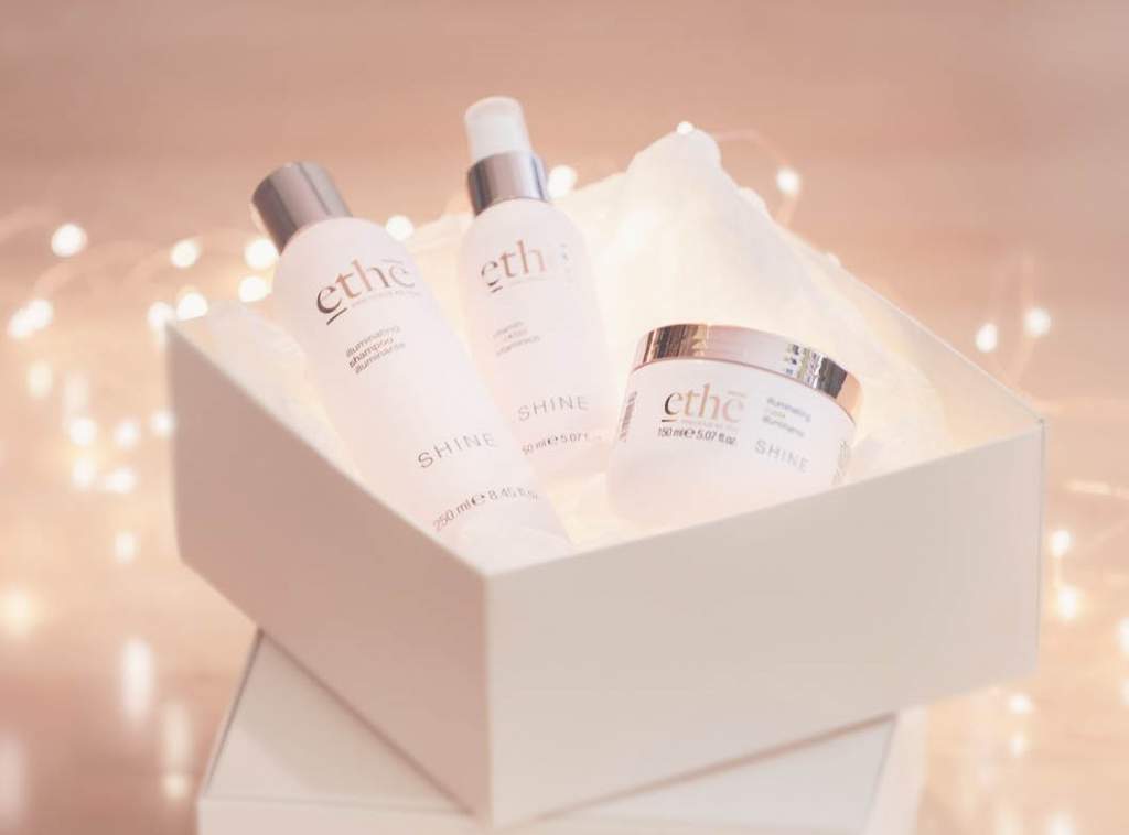 Ethè: cofanetti di Natale luxury per capelli - Le Shopping News Il Magazine per gli Appassionati di Moda e Tendenze