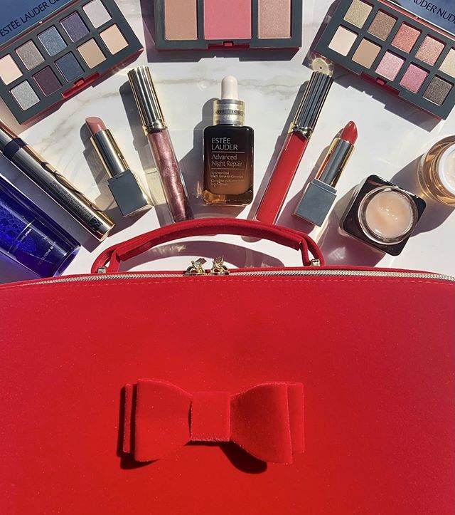 Natale 2020, le idee regalo beauty di Estée Lauder e La Mer - Le Shopping News Il Magazine per gli Appassionati di Moda e Tendenze
