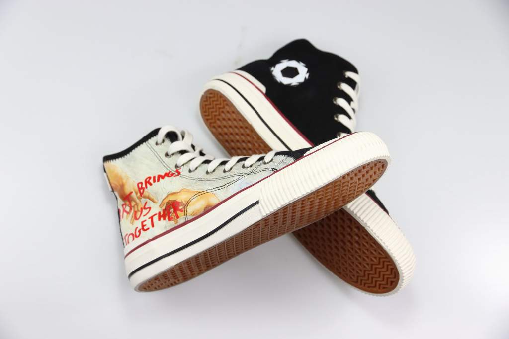 Moaconcept, la capsule collection SS21 - Le Shopping News Il Magazine per gli Appassionati di Moda e Tendenze