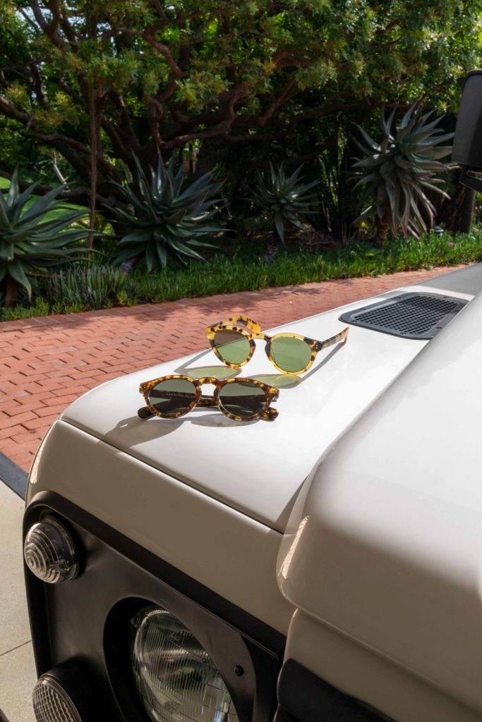 Occhiali Oliver Peoples, la campagna Primavera 2021 Malibu Confidential - Le Shopping News Il Magazine per gli Appassionati di Moda e Tendenze