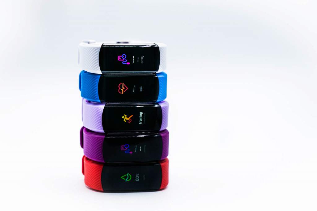Tecnochic: stilosi e tecnologici i tecno-bangles C6T! - Le Shopping News Il Magazine per gli Appassionati di Moda e Tendenze