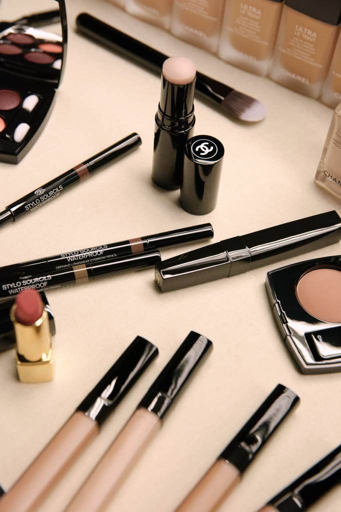 Chanel beauty primavera estate 2022: il backstage della sfilata - Le Shopping News Il Magazine per gli Appassionati di Moda e Tendenze Chanel beauty primavera estate 2022: il backstage della sfilata - Le Shopping News Il Magazine per gli Appassionati di Moda e Tendenze
