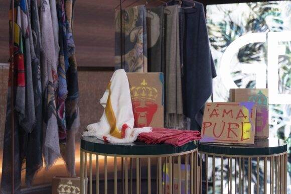 Ama Pure, la capsule di lusso disegnata da Simone Fugazzotto - Le Shopping News Il Magazine per gli Appassionati di Moda e Tendenze