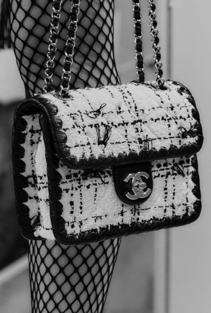 Chanel Cruise 2021 2022, gli accessori da regalare a Natale - Le Shopping News Il Magazine per gli Appassionati di Moda e Tendenze