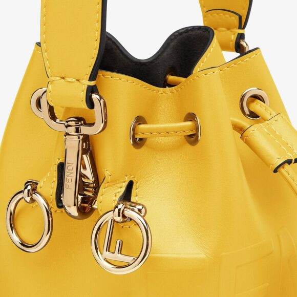 Accessori Fendi, il regalo giusto per questo Natale - Le Shopping News Il Magazine per gli Appassionati di Moda e Tendenze