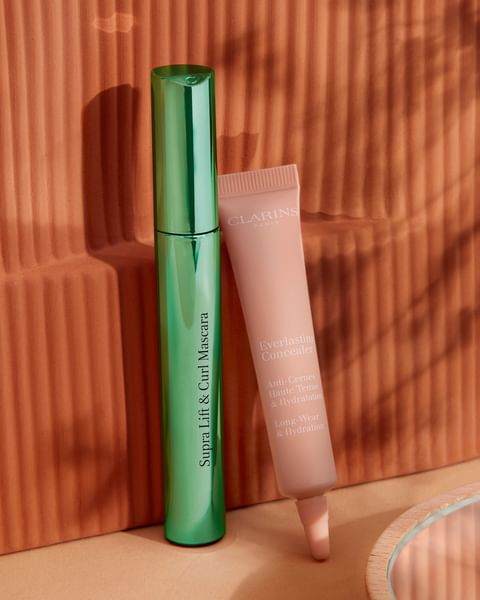 Clarins, i nuovi Double Serum Eye, Total Eye Lift e Supra Lift&Curl Mascara - Le Shopping News Il Magazine per gli Appassionati di Moda e Tendenze