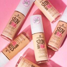 Il fondotinta Essence Stay All Day 16h long-lasting vince il Peta Vegan Beauty Award