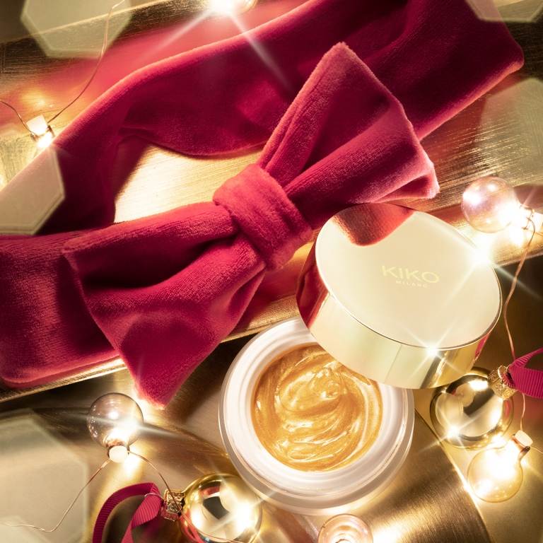 Regali di Natale beauty 2022: make up e prodotti top da donare