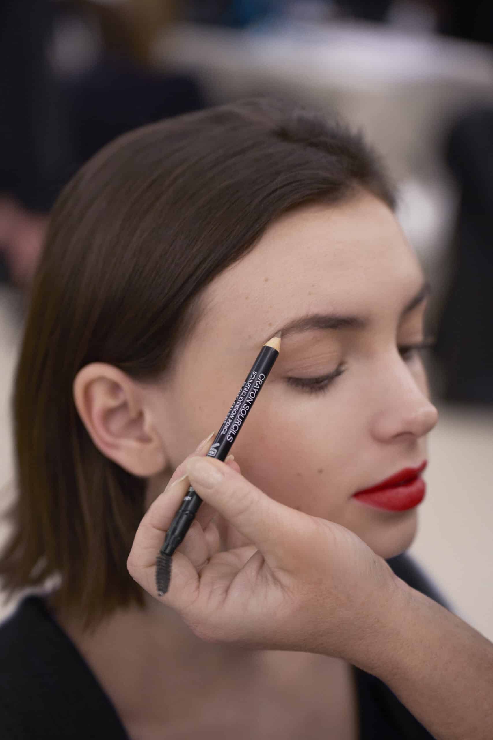 Chanel Haute Couture primavera estate 2023, il make up della sfilata - Le Shopping News Il Magazine per gli Appassionati di Moda e Tendenze