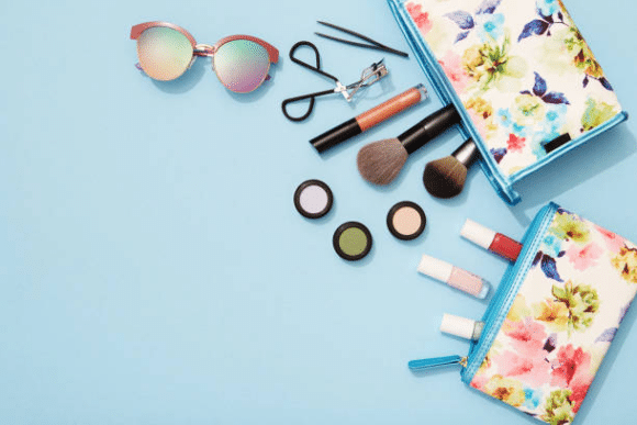 Conservazione cosmetici estivi: qualche consiglio - Le Shopping News Il Magazine per gli Appassionati di Moda e Tendenze