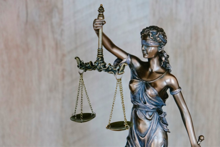 Comprendere le Implicazioni Legal dei Giochi d'Azzardo nei Casinò Non-AAMS in Italia - Le Shopping News Il Magazine per gli Appassionati di Moda e Tendenze