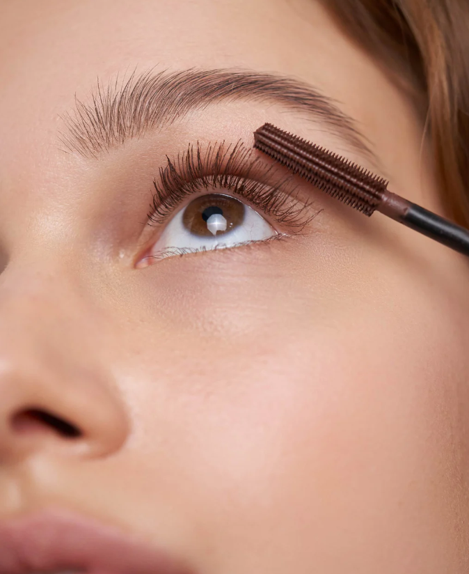 Mascara marrone? Perfetto per l'autunno!