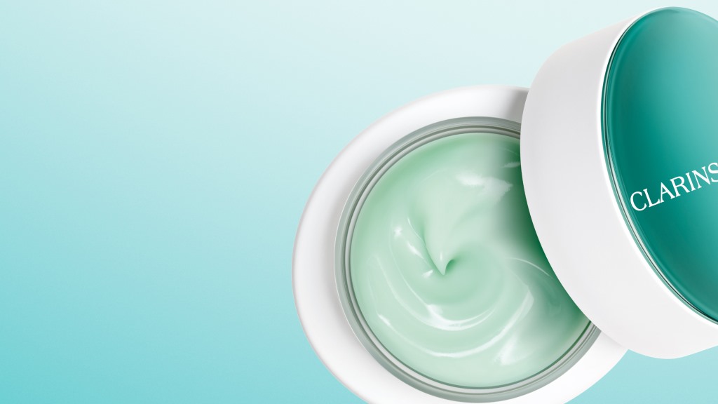 Cryo-Flash Cream-Mask Clarins, effetto lifting immediato - Le Shopping News Il Magazine per gli Appassionati di Moda e Tendenze