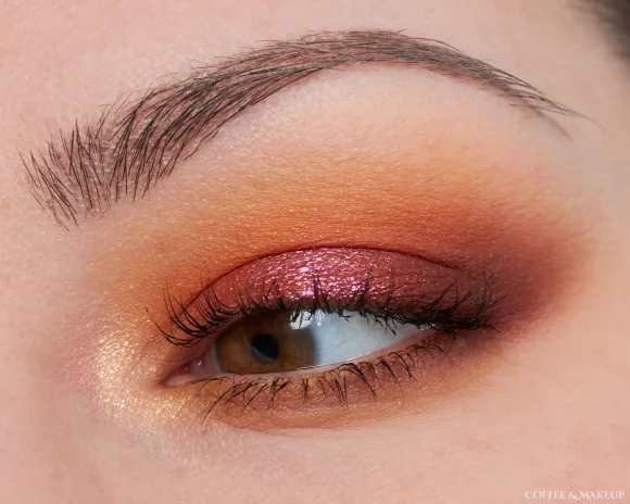 Scopri il Pumpkin Spice Make-up: Il Trend Autunnale Ispirato alla Zucca - Le Shopping News Il Magazine per gli Appassionati di Moda e Tendenze