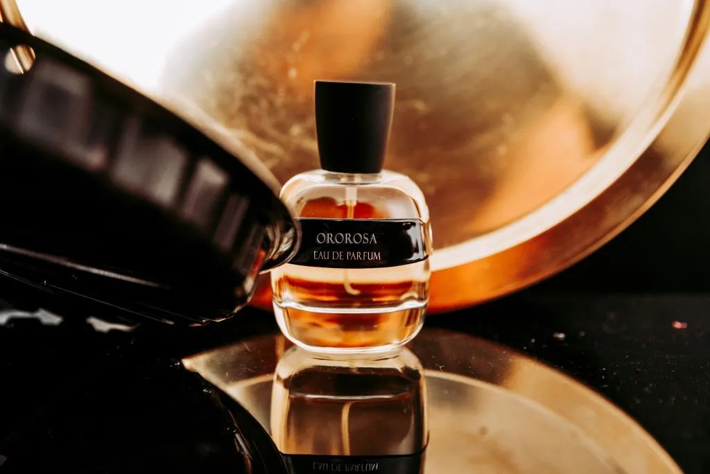 Regali San Valentino 2024 profumi, le migliori fragranze da donare - Le Shopping News Il Magazine per gli Appassionati di Moda e Tendenze