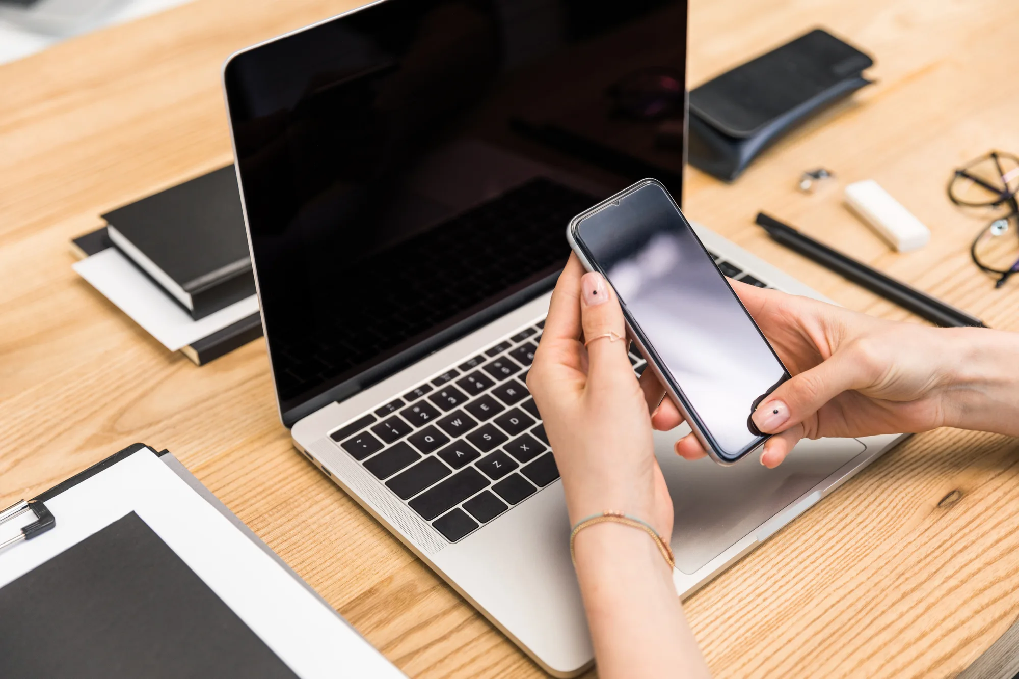 Come allungare la vita dei dispositivi elettronici - Le Shopping News Il Magazine per gli Appassionati di Moda e Tendenze